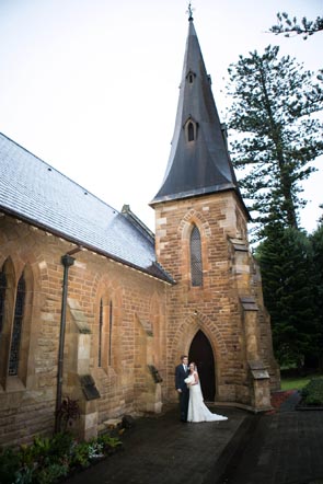 Bryn and Annie's Ravensthorpe Wedding - Rowen Atkinson Photography